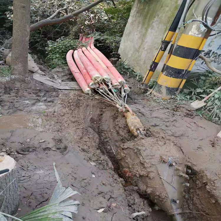 隆广镇拖拉管